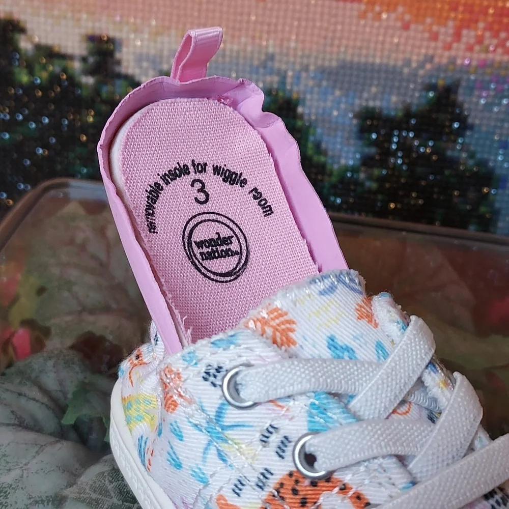 Baby Girl Bump Toe Shoe